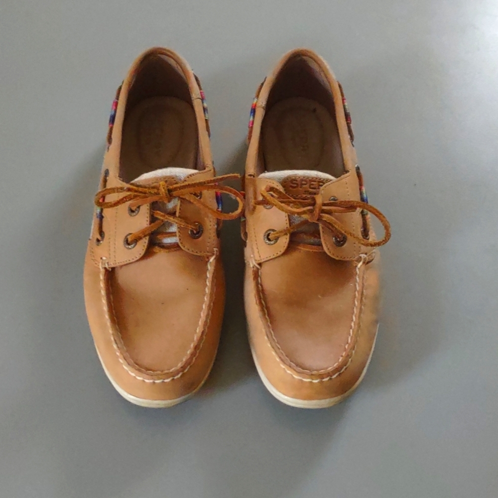 Sperry boat shoes